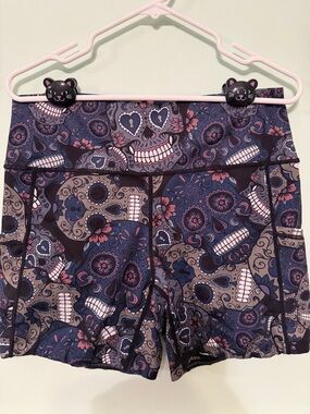 CVG athletic shorts XL